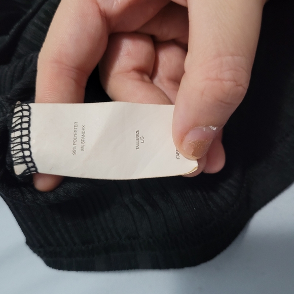 💃 Suzy Sheir Elevated Black Dressy Crop Top - Size L 💃 - Picture 4 of 4